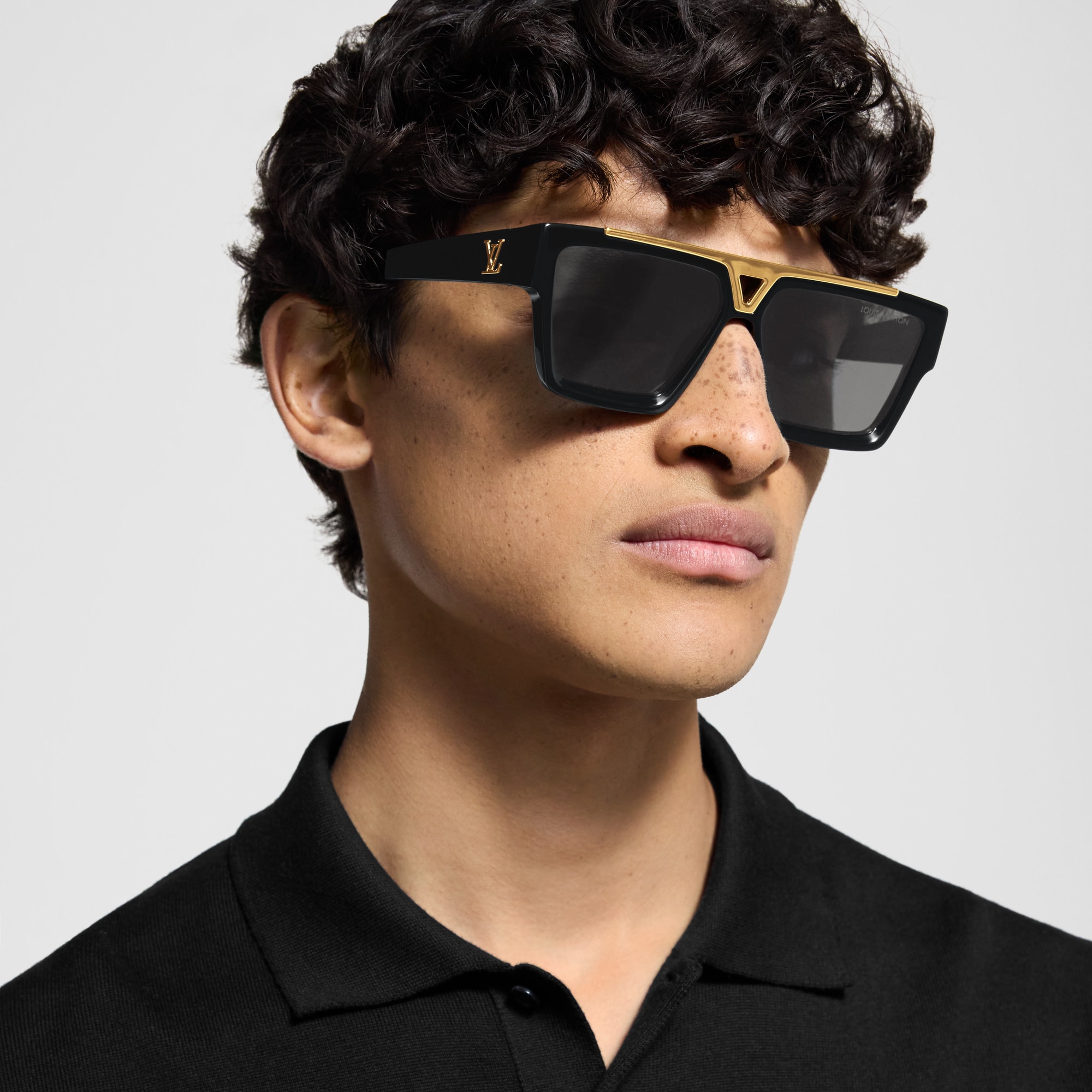 Louis Vuitton エヴィデンスサングラス 1.1 Evidence Sunglasses S00 - Men - Accessories | LOUIS VUITTON ®